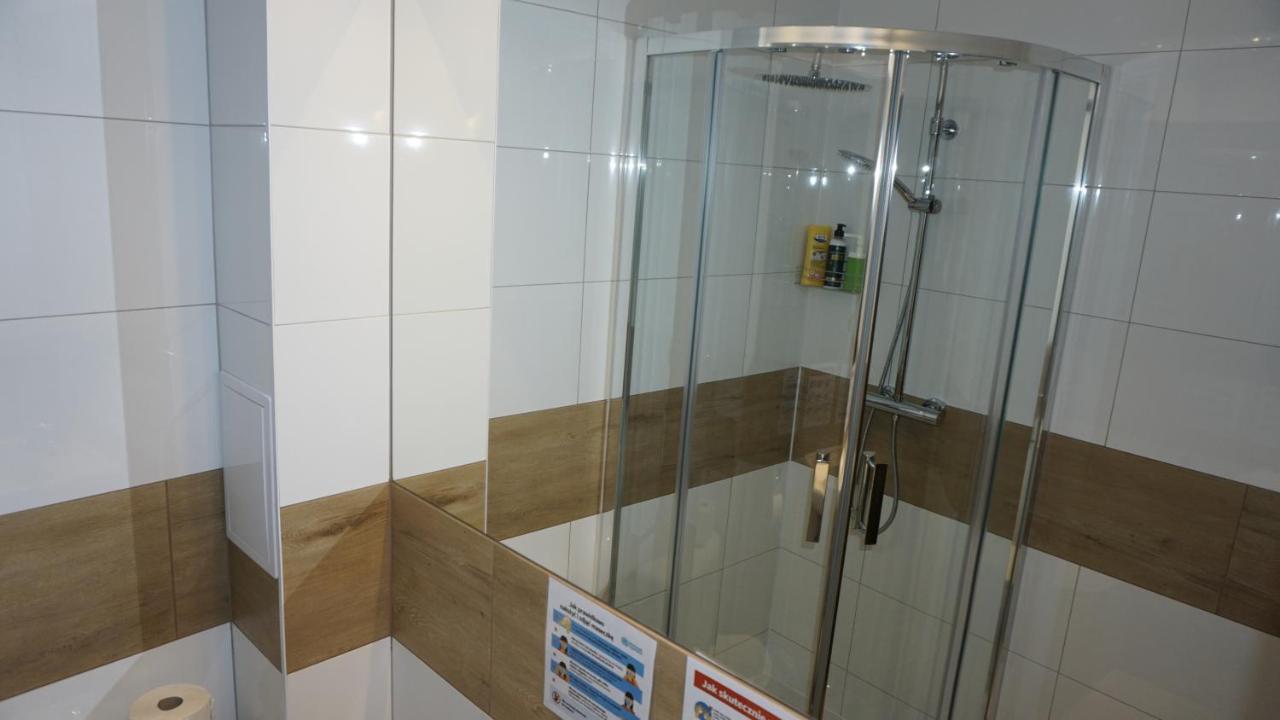 Twin Room Private Bathroom